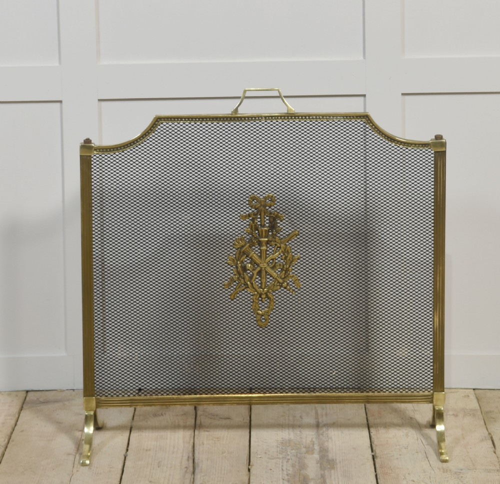 Brass and mesh fire screen View VII