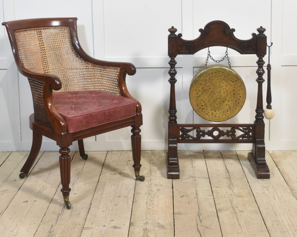 Late 19th century oak dinner gong View III
