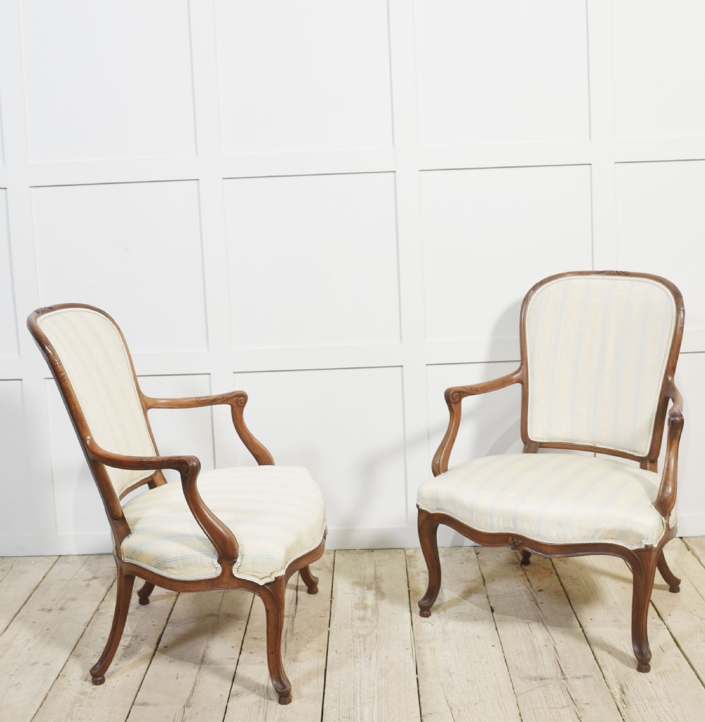 Pair of 19th century armchairs View VIII