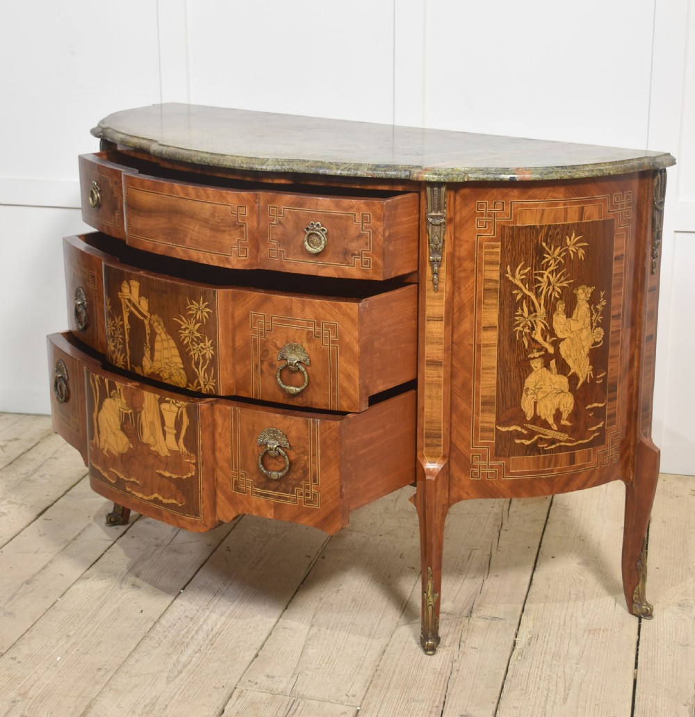Marquertry inlaid chest of drawers View XV