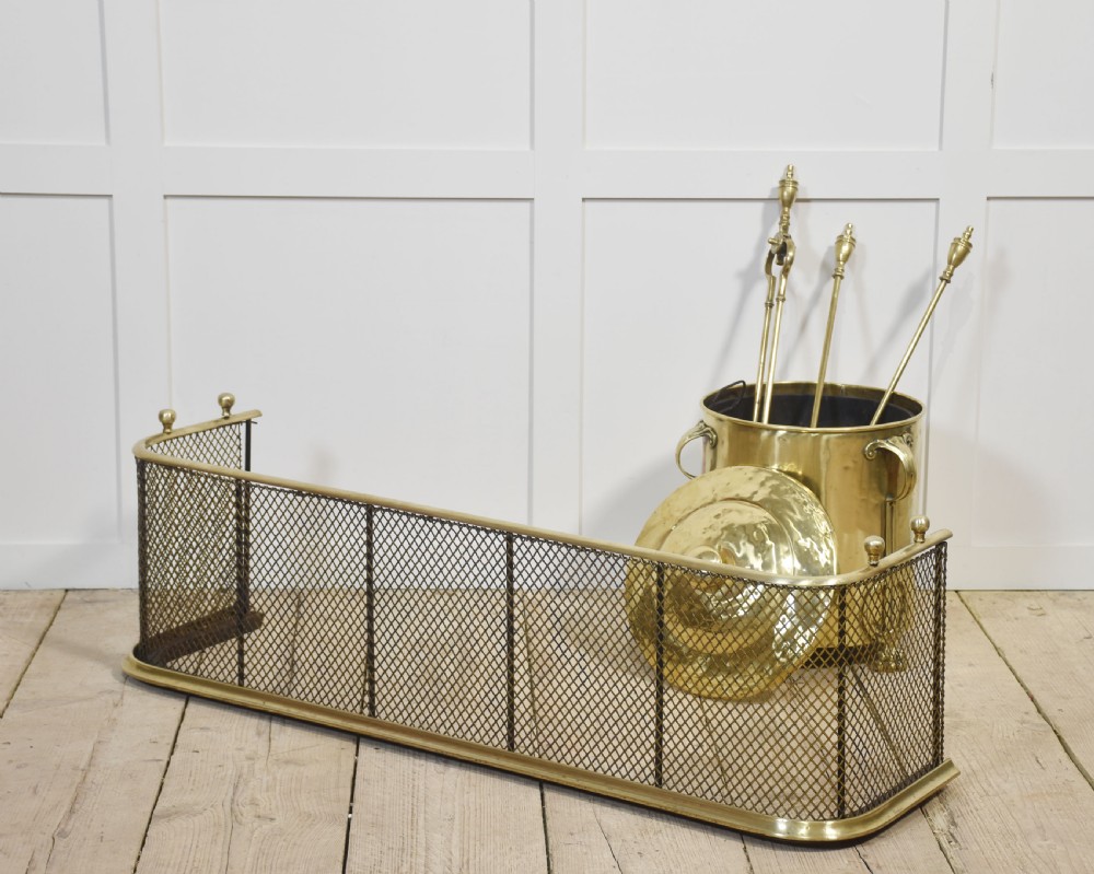 19th Century nursery spark guard View V