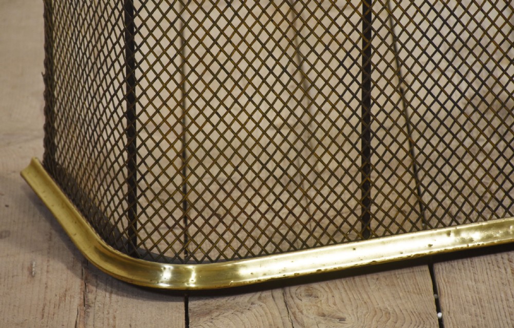 19th Century nursery spark guard View VI