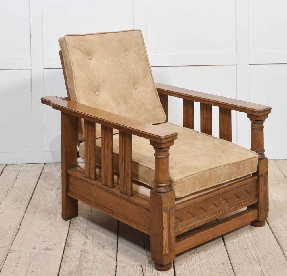 Pair of oak reclining armchairs View II