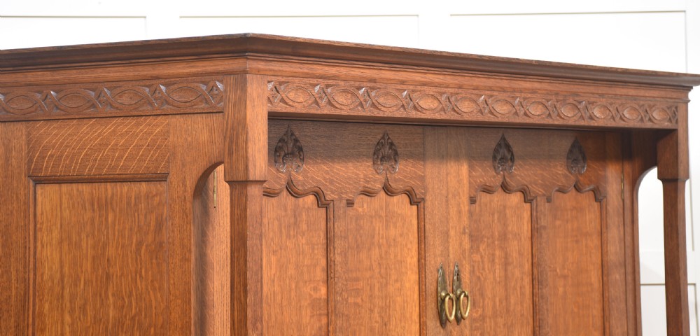 Arts & Crafts oak cupboard View VIII
