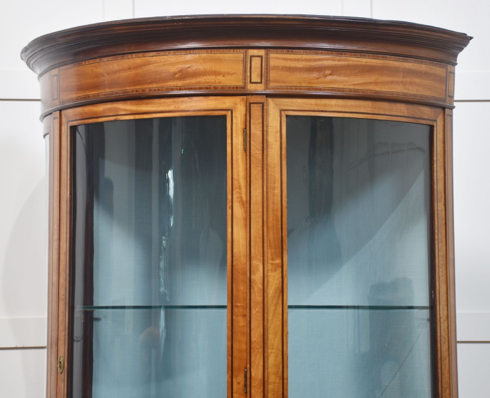 Satinwood inlaid display cabinet View XIV