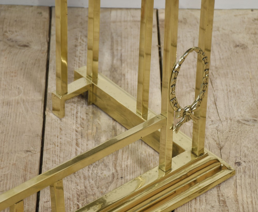Brass club fender View III