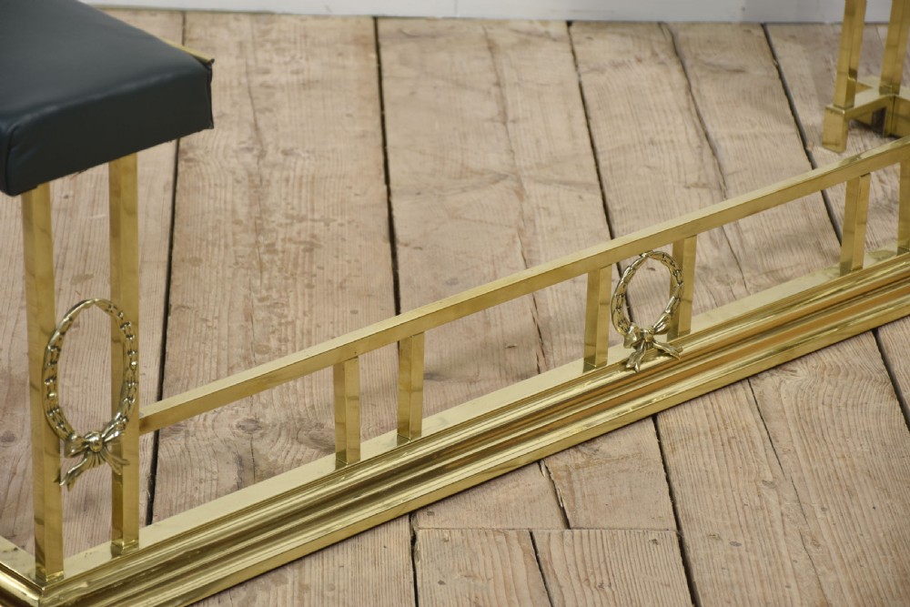 Brass club fender View IV