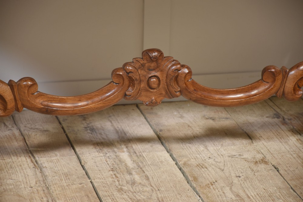 Walnut hall table View V