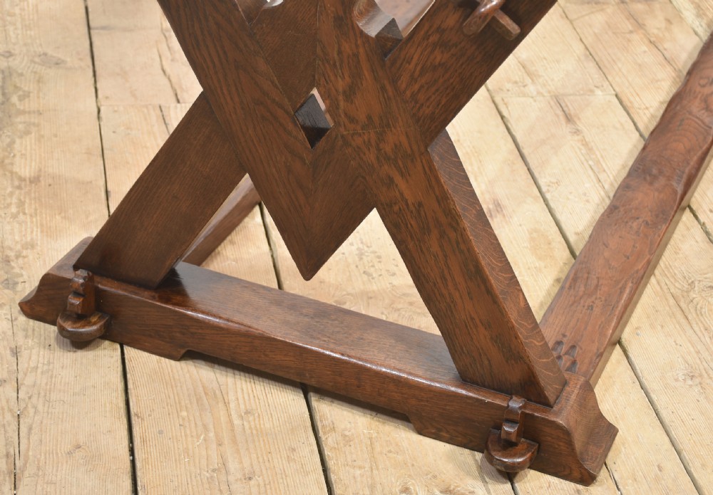 Oak refectory table View X
