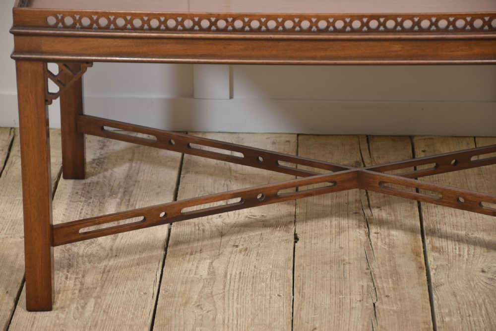 Mahogany coffee table View VII