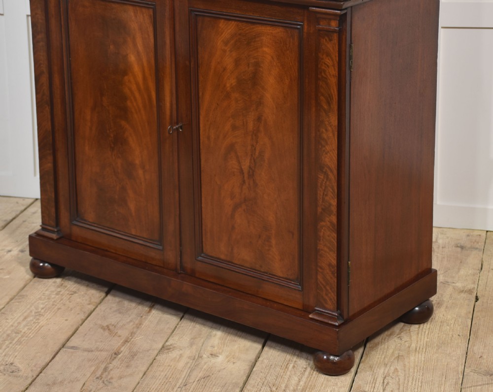 19th-century mahogany open bookcase View XVI