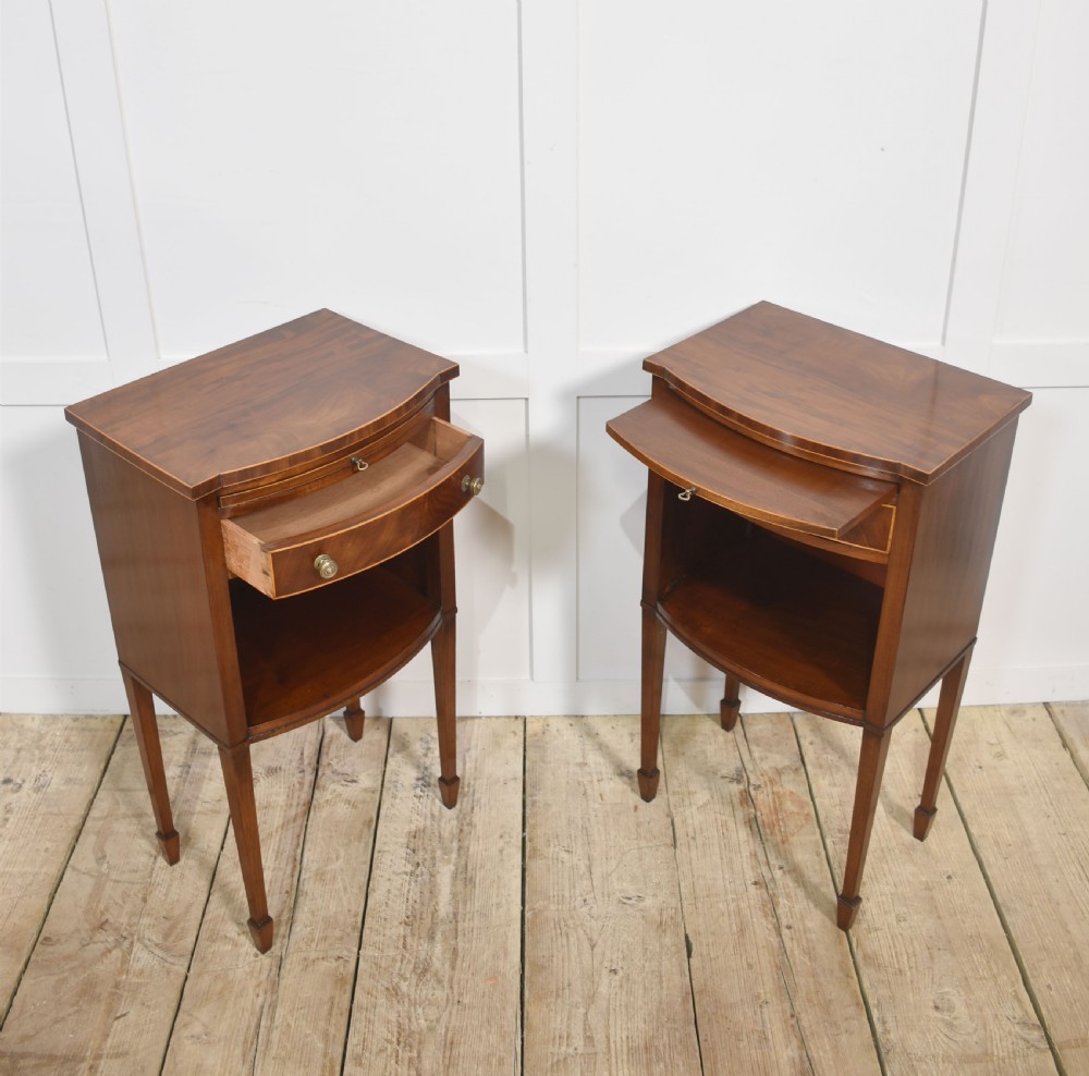 Pair of mahogany bedside tables View VIII