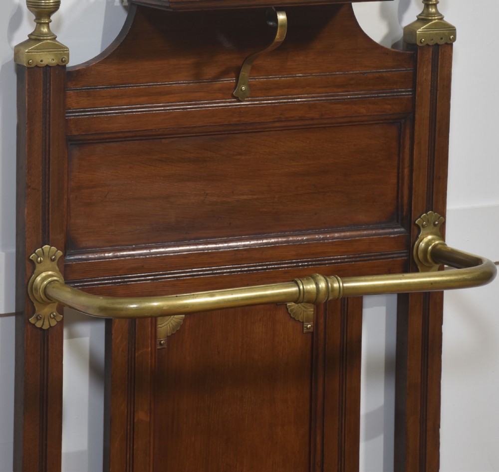 Oak and brass umbrella stand View VII