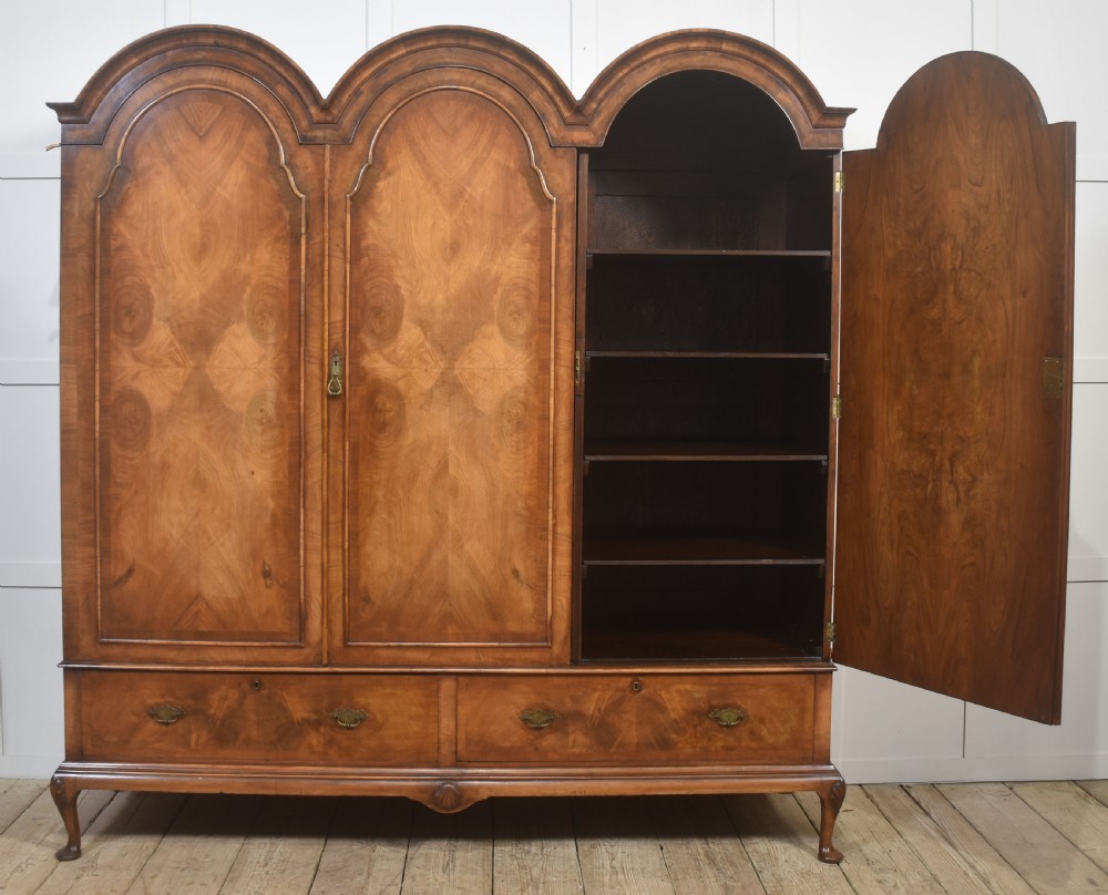 Queen Anne–Style Walnut Triple Wardrobe View VI