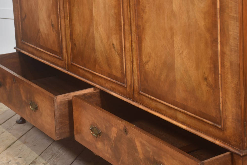 Queen Anne–Style Walnut Triple Wardrobe View XIII