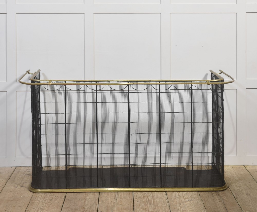 Late 19th-Century Nursery Sparks Guard