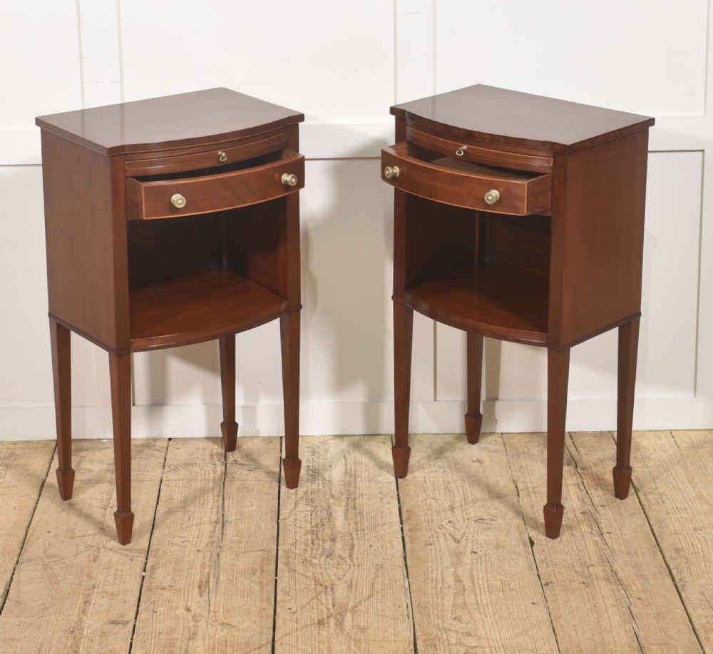 Pair of Mahogany Bedside Cabinets View VI