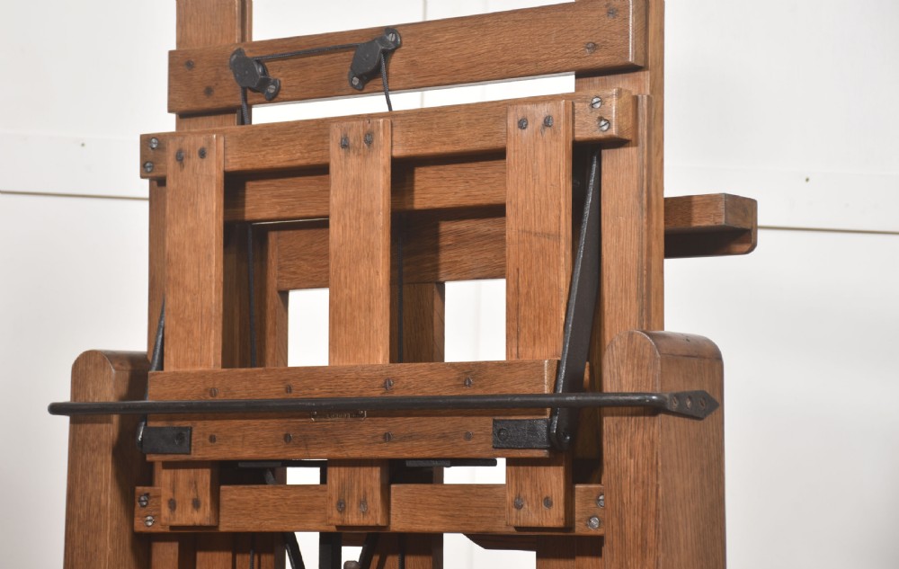 Winsor & Newton Oak Studio Easel View XXI