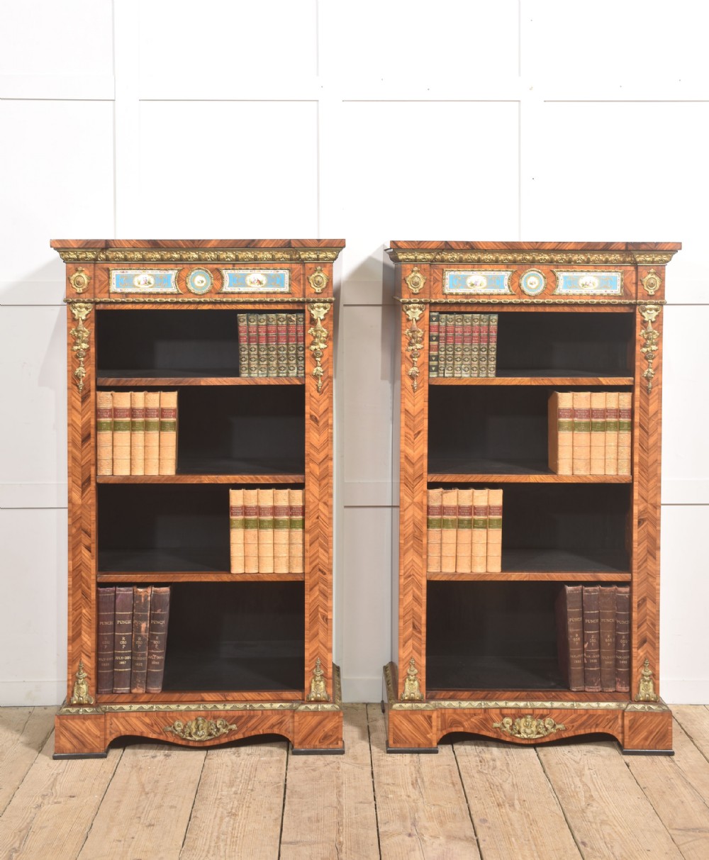 Pair Of Exceptional Kingwood And Tulipwood Open Bookcases