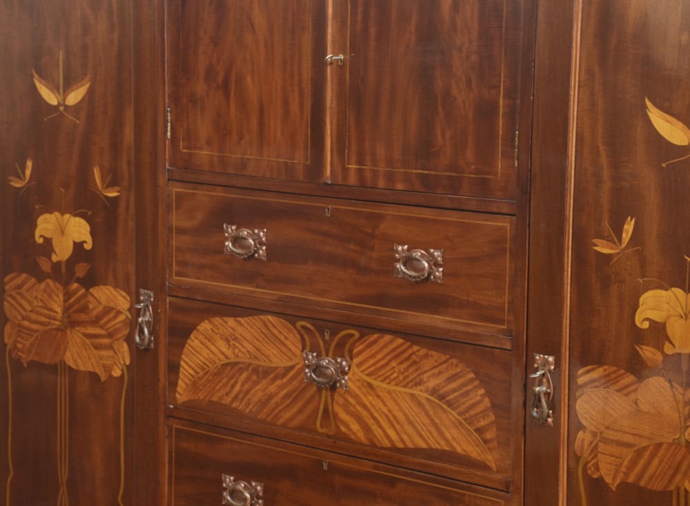 Detail View