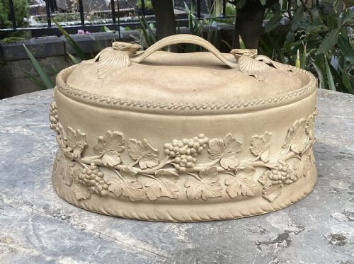 19thc Wedgwood Caneware Game Pie Dish