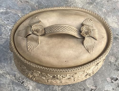 fig 1. 19thC WEDGWOOD CANEWARE GAME PIE DISH
