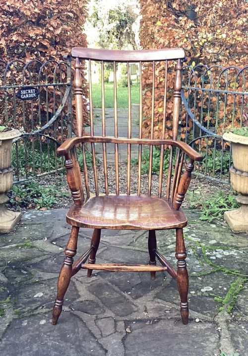 EARLY 19TH CENTURY COMB BACK WINDSOR CHAIR - ADDITIONAL PHOTO 1