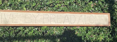 7FT LONG PAINTED PINE DISPLAY SIGN - ADDITIONAL PHOTO 6