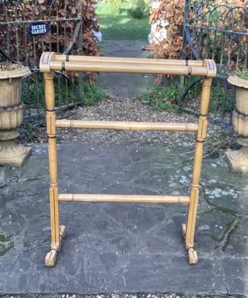 VICTORIAN DECORATED PINE TOWEL RAIL C1860 - ADDITIONAL PHOTO 1
