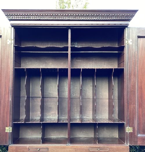 GEORGE II MAHOGANY BUREAU BOOKCASE - ADDITIONAL PHOTO 5