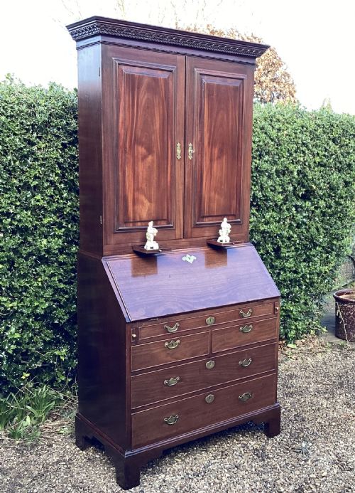 GEORGE II MAHOGANY BUREAU BOOKCASE - ADDITIONAL PHOTO 8