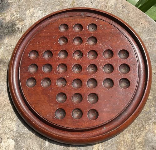 VICTORIAN MAHOGANY SOLITAIRE BOARD 27 MARBLES - ADDITIONAL PHOTO 2