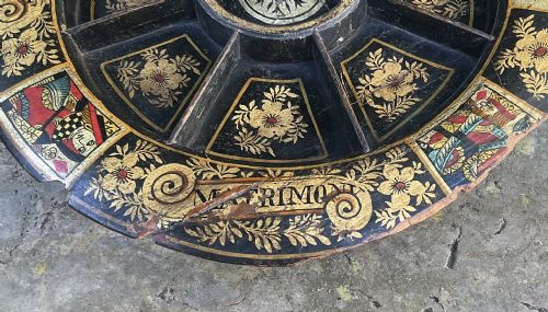 REGENCY GILT DECORATED POPE JOAN GAME - ADDITIONAL PHOTO 3