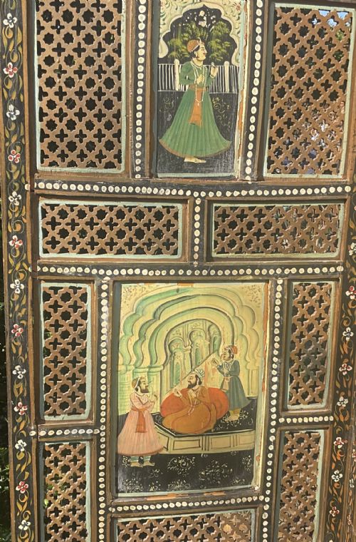 FOUR FOLD PAINTED FRETWORK INDIAN SCREEN C1910 - ADDITIONAL PHOTO 3