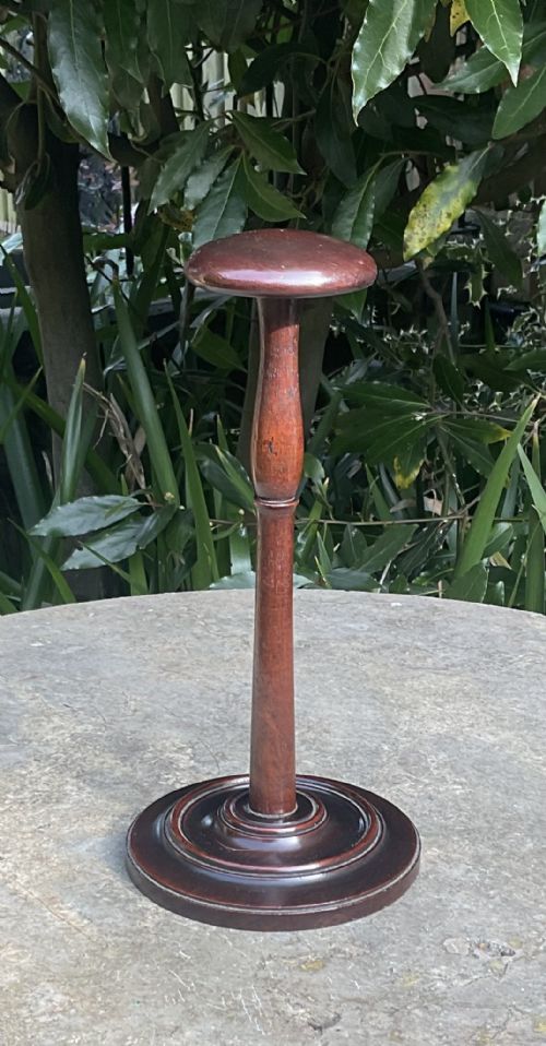 GEORGIAN MAHOGANY WIG STAND C1800 - ADDITIONAL PHOTO 2