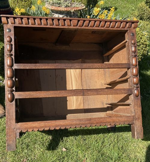 SMALL EARLY ENGLISH OAK CHEST OF DRAWERS C1680 - ADDITIONAL PHOTO 19