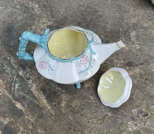 FIRST PERIOD BELLEEK THORN TEAPOT JUG C1880 - ADDITIONAL PHOTO 4