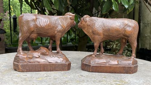 PAIR SIGNED BLACK FOREST BULL AND COW FIGURES C1900 - ADDITIONAL PHOTO 2