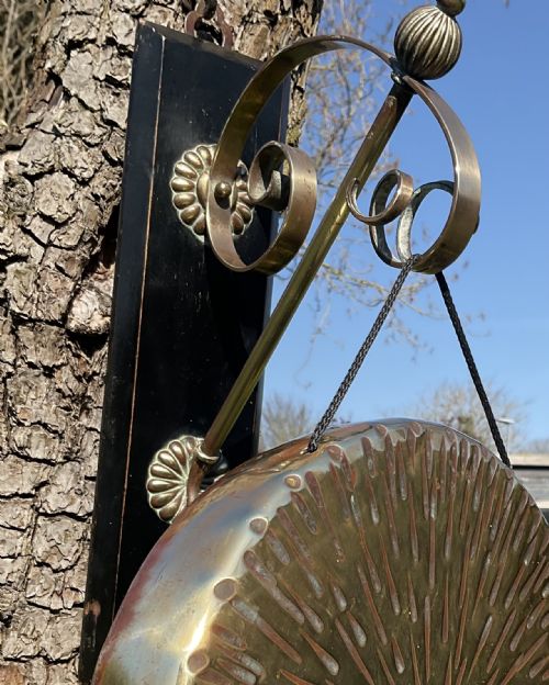 BRASS AESTHETIC MOVEMENT WALL GONG C1890 - ADDITIONAL PHOTO 1