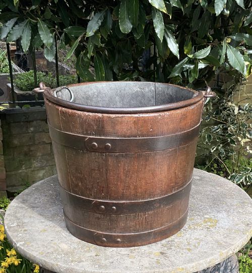 FINE COOPERED OAK BUCKET WITH LINER C1900