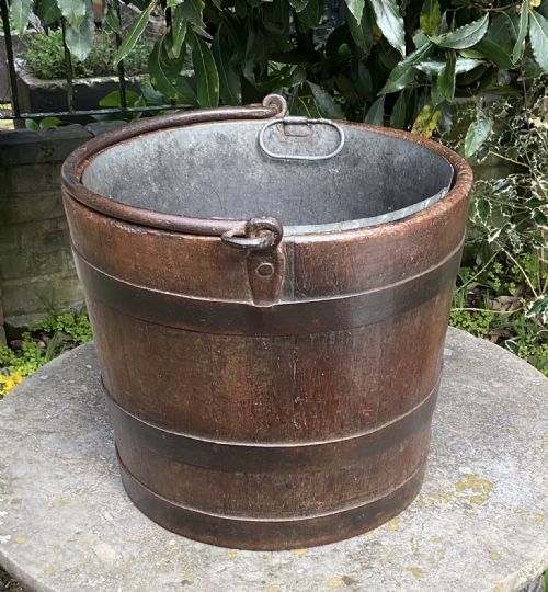 FINE COOPERED OAK BUCKET WITH LINER C1900 - ADDITIONAL PHOTO 1