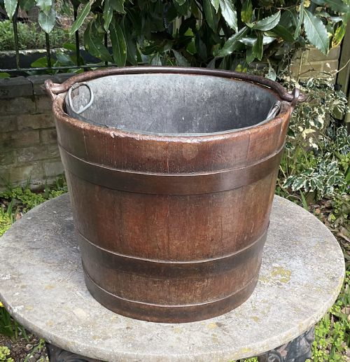 FINE COOPERED OAK BUCKET WITH LINER C1900 - ADDITIONAL PHOTO 2