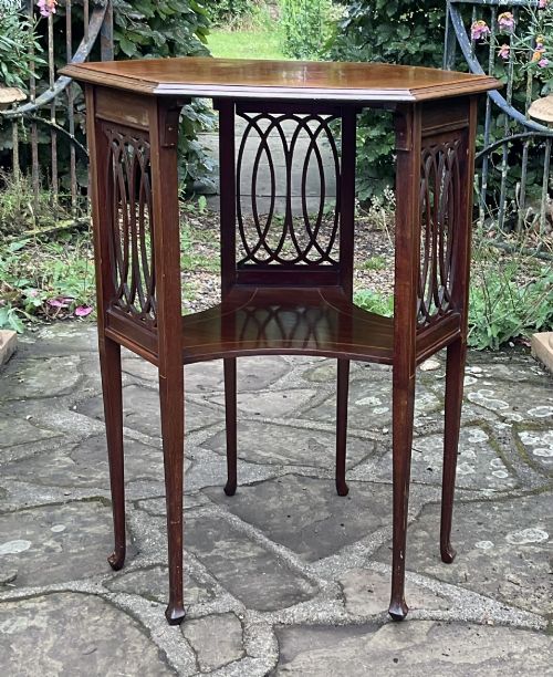 ELEGANT INLAID MAHOGANY LAMP TABLE C1910 - ADDITIONAL PHOTO 4