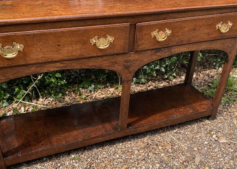 SMALL COUNTRY OAK DRESSER BASE SERVER c1830 View III