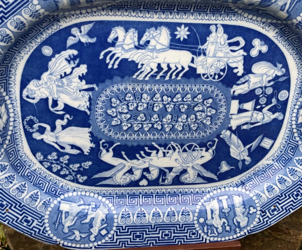 LARGE HERCULANEUM POTTERY BLUE & WHITE GREEK PATTERN SERVING PLATE c1820 View II