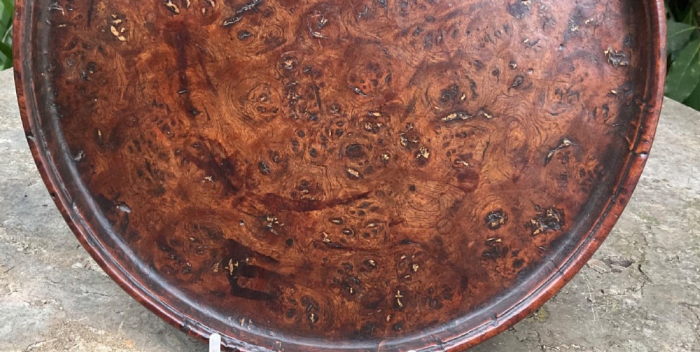 Rare Small Georgian Burr Oak Tray / Waiter, circa 1800 View III