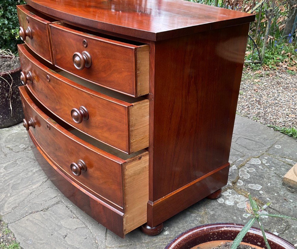 19th C MAHOGANY BOW FRONT CHEST OF DRAWERS  View VI