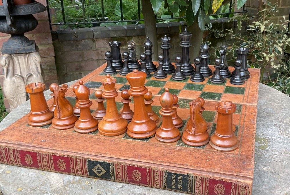 VICTORIAN JAQUES STAUNTON WEIGHTED BOXED CHESS SET View XXIX
