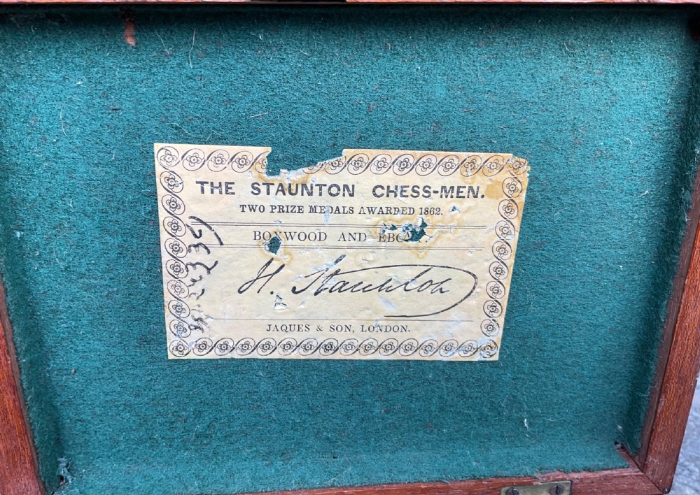 JAQUES STAUNTON WEIGHTED BOXED CHESS SET View V