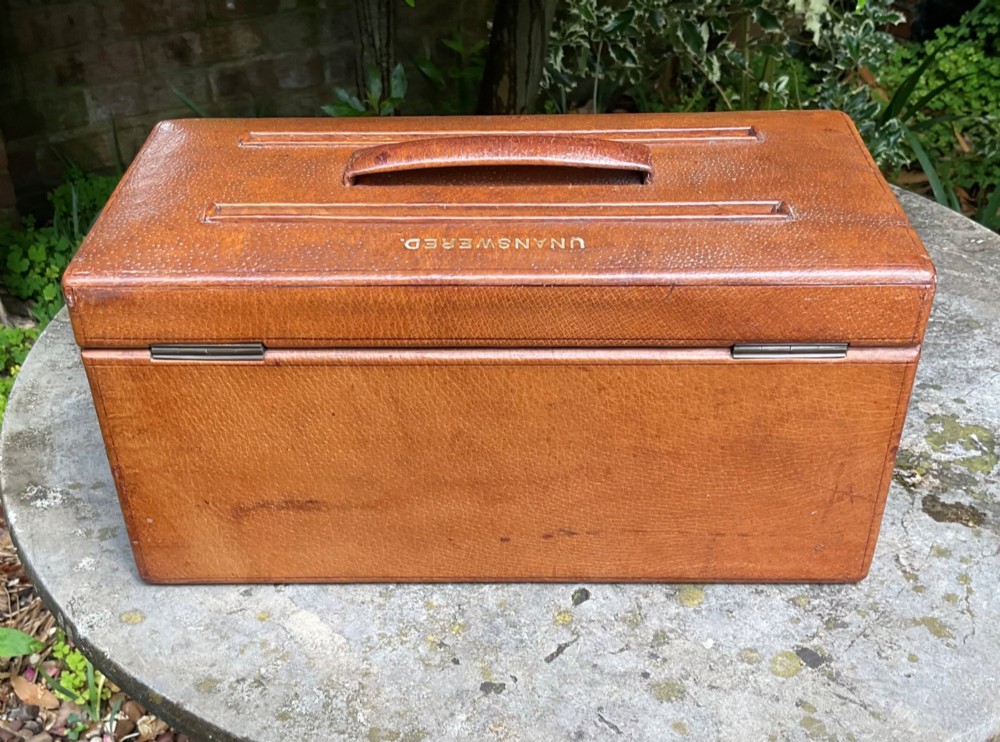 FINE ENGLISH LEATHER LETTER BOX c1875 View VII